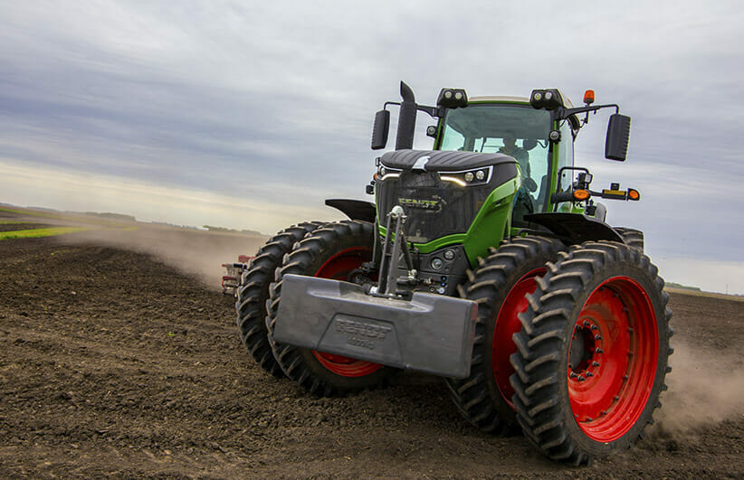 Fendt Tractor Model 1000