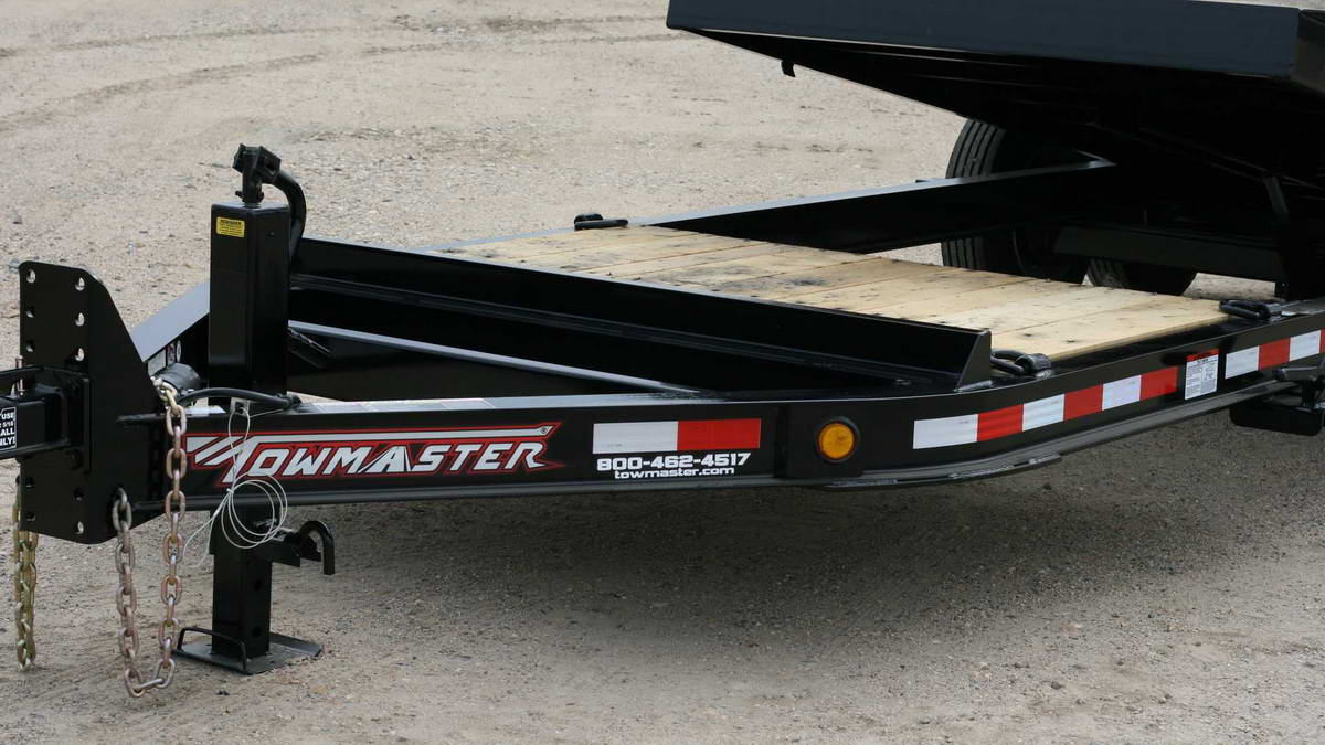 close-up of a towmaster trailer