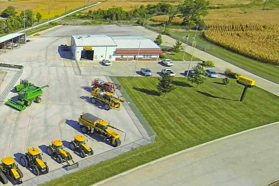 heavy equipment dealer in marshall missouri