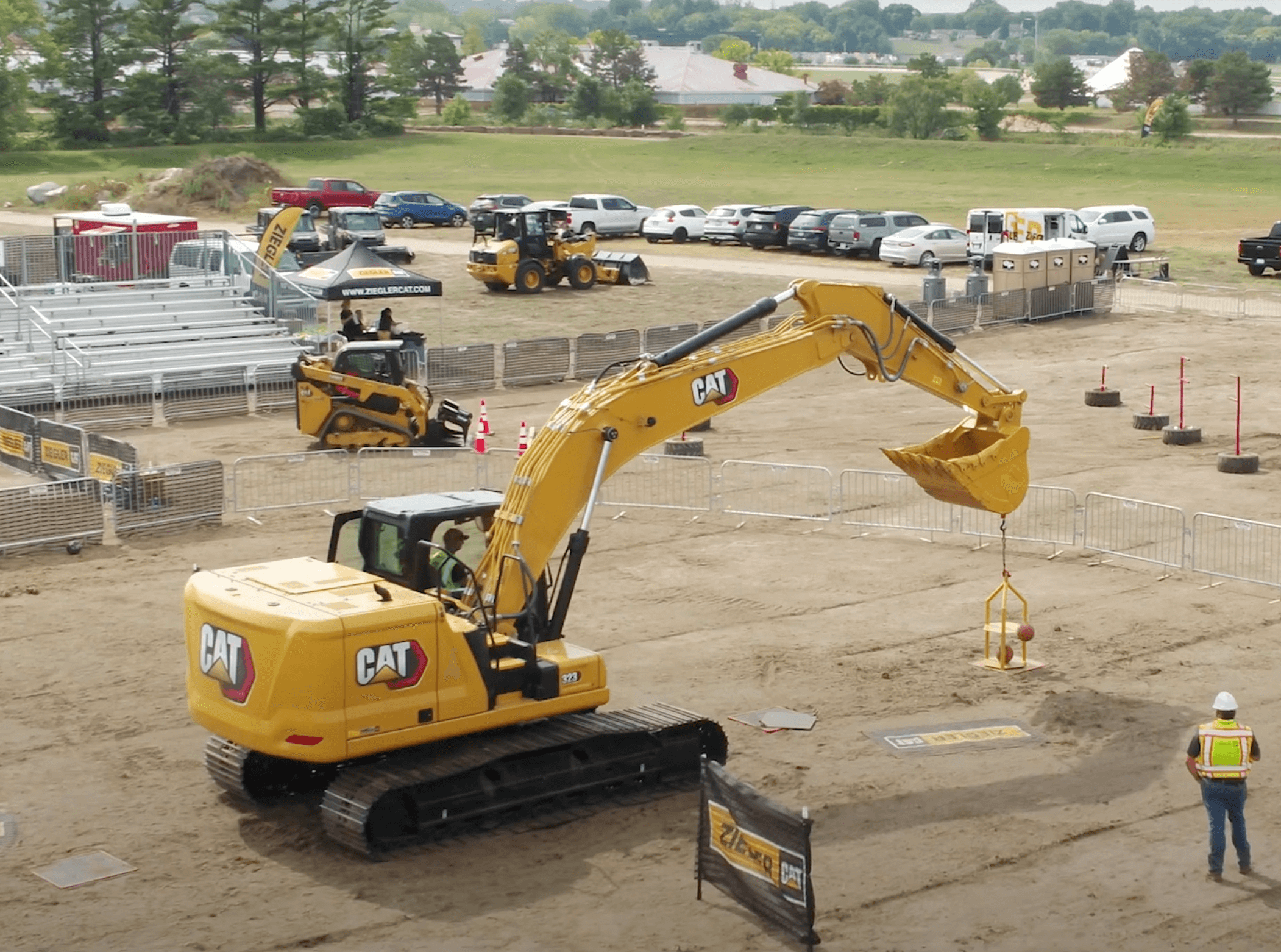 323 Excavator