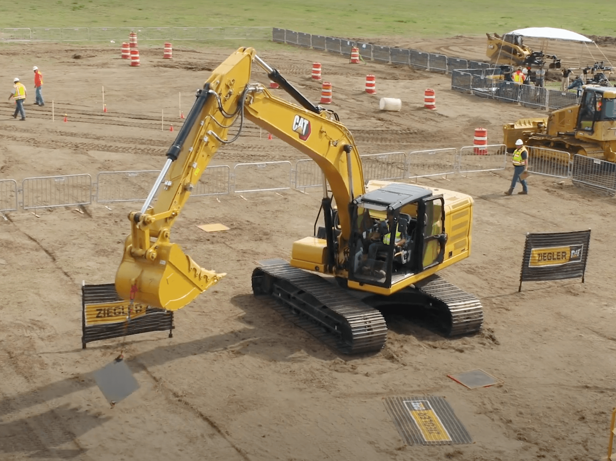323 Excavator