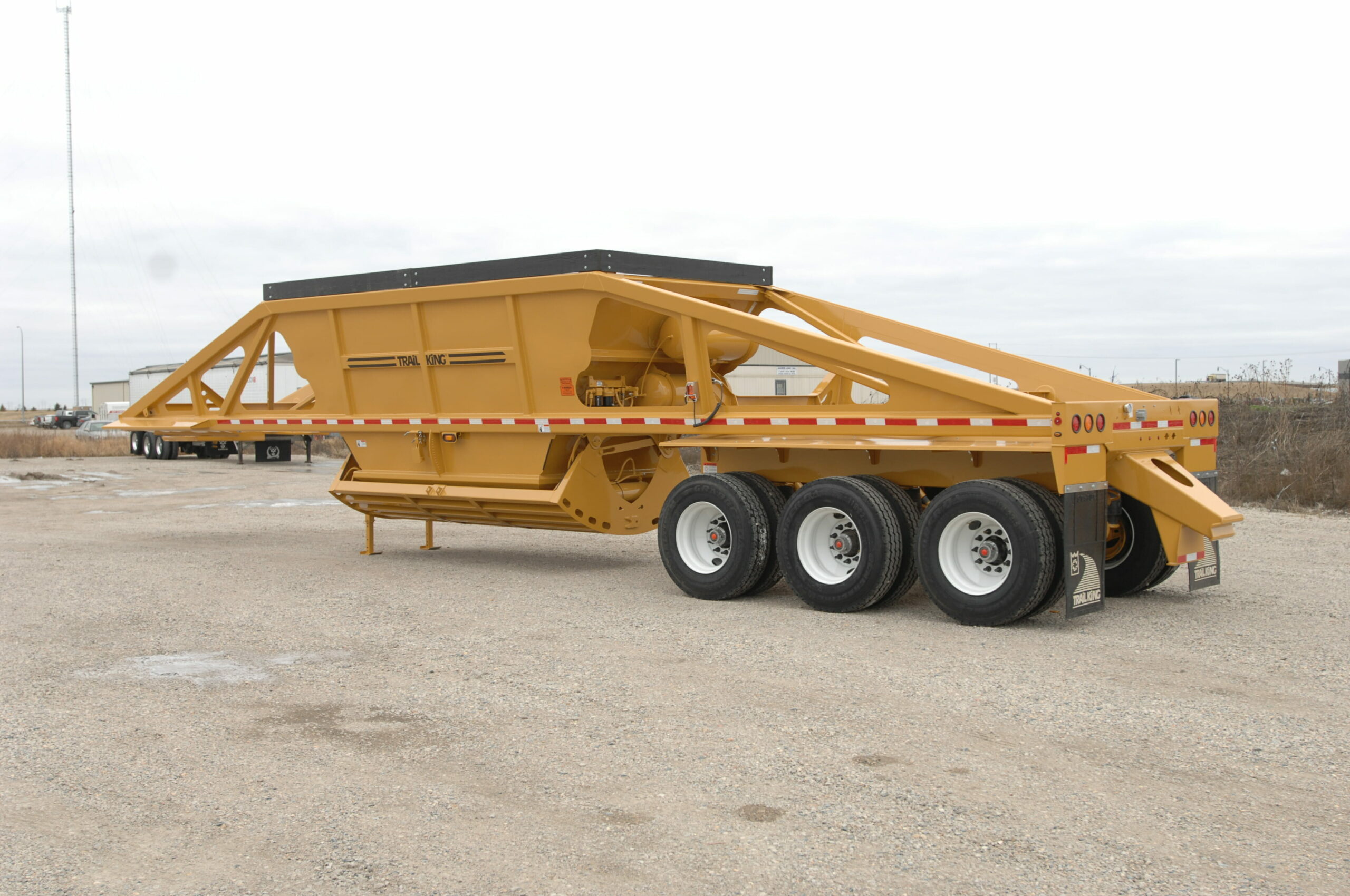 Advantage Series Bottom Dump Trailer