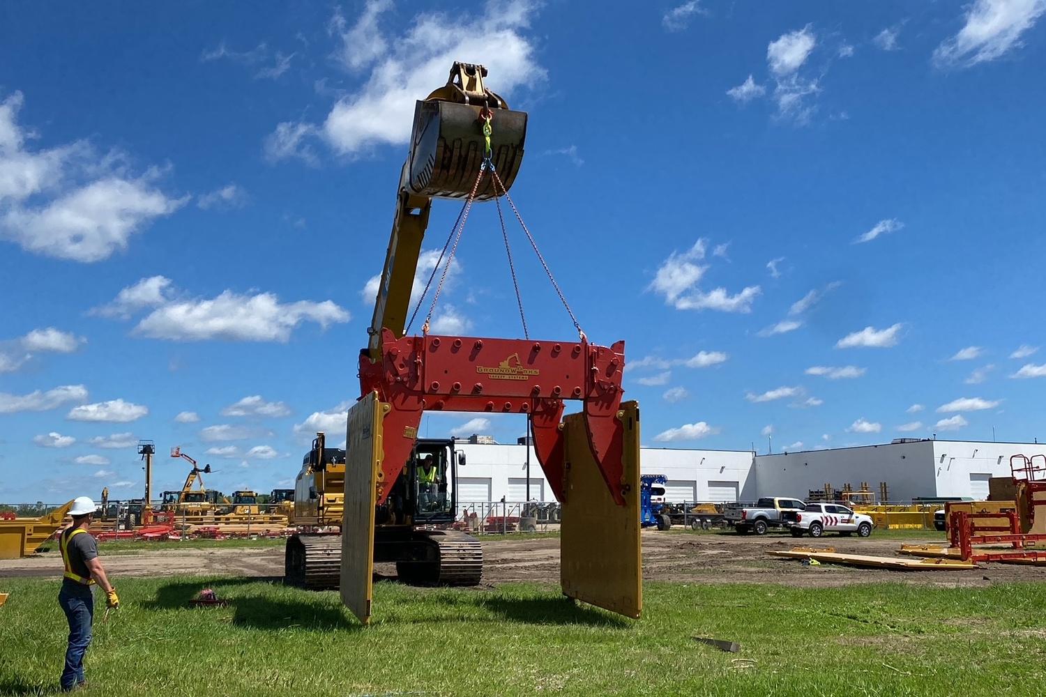 rental_Trench_box Rented trench box assembly