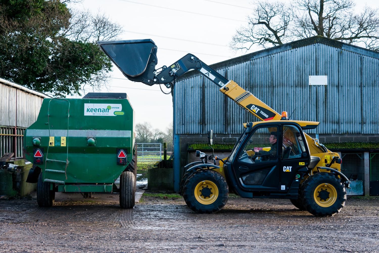 small-rented-telehandler Small telehandler with reach from CAT